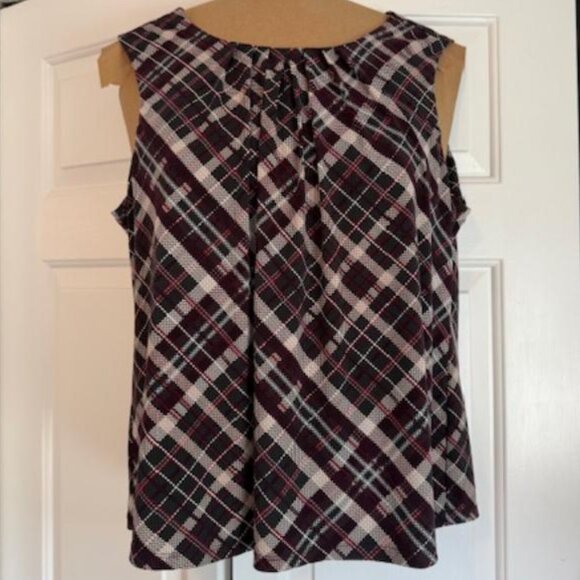 Calvin Klein Sleeveless Blouse - Picture 1 of 3